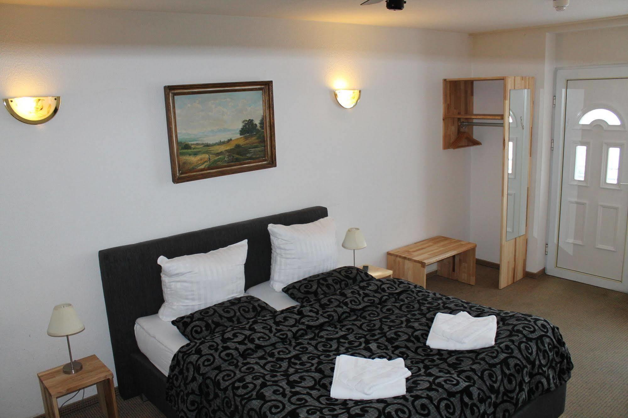 City Lounge Hotel Дюселдорф Екстериор снимка