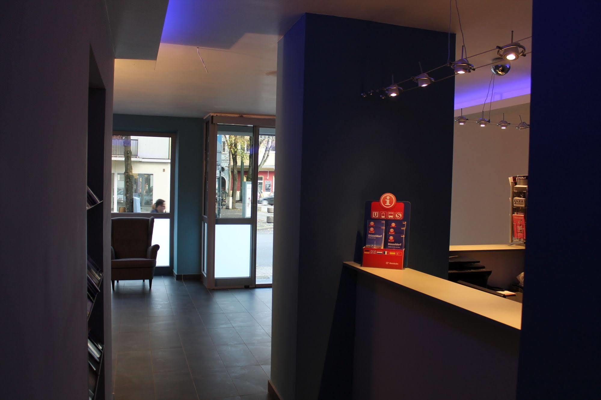 City Lounge Hotel Дюселдорф Екстериор снимка