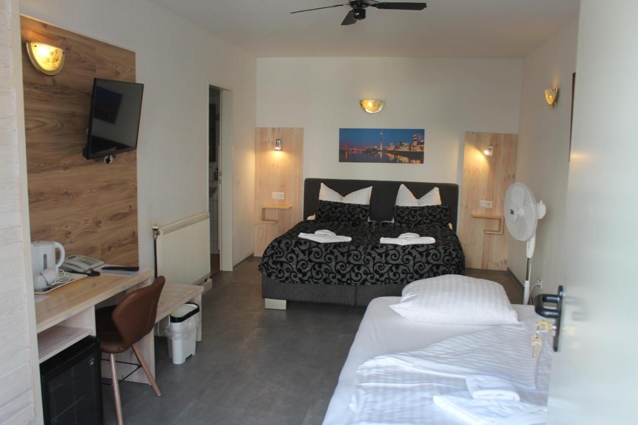 City Lounge Hotel Дюселдорф Екстериор снимка